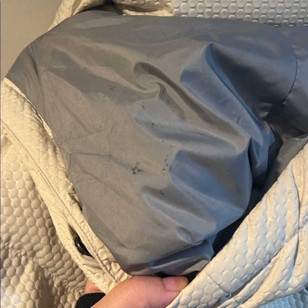 North face parka - Picture 10 of 10